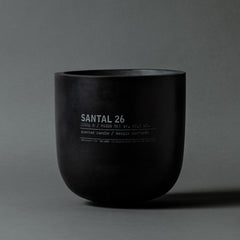 SANTAL 26 | large black concrete candle